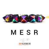 دستبند سنگی اصل حدید با تراش نیزه ای خاص