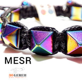 دستبند سنگی اصل حدید با تراش نیزه ای خاص