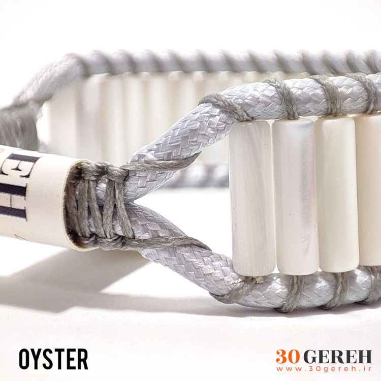 دستبند صدف اصل تراش استوانه ای خاص با چرم طوسی