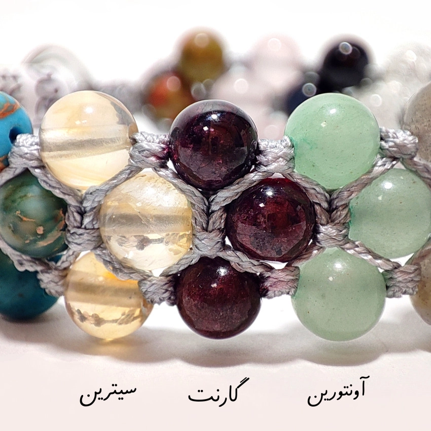 دستبند سنگی سه ردیفه انرژی پلاس با سنگ های مینیاتوری درجه یک و اصل معدنی دستبند 19 سنگ خاص
