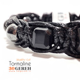 دستبند سنگی سپر یا محافظ با سنگ تورمالین و حدید تراش گرد و جواهری و تراش دست