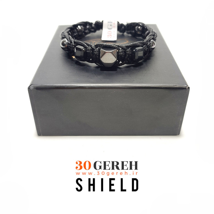 دستبند سنگی سپر یا محافظ با سنگ تورمالین و حدید تراش گرد و جواهری و تراش دست